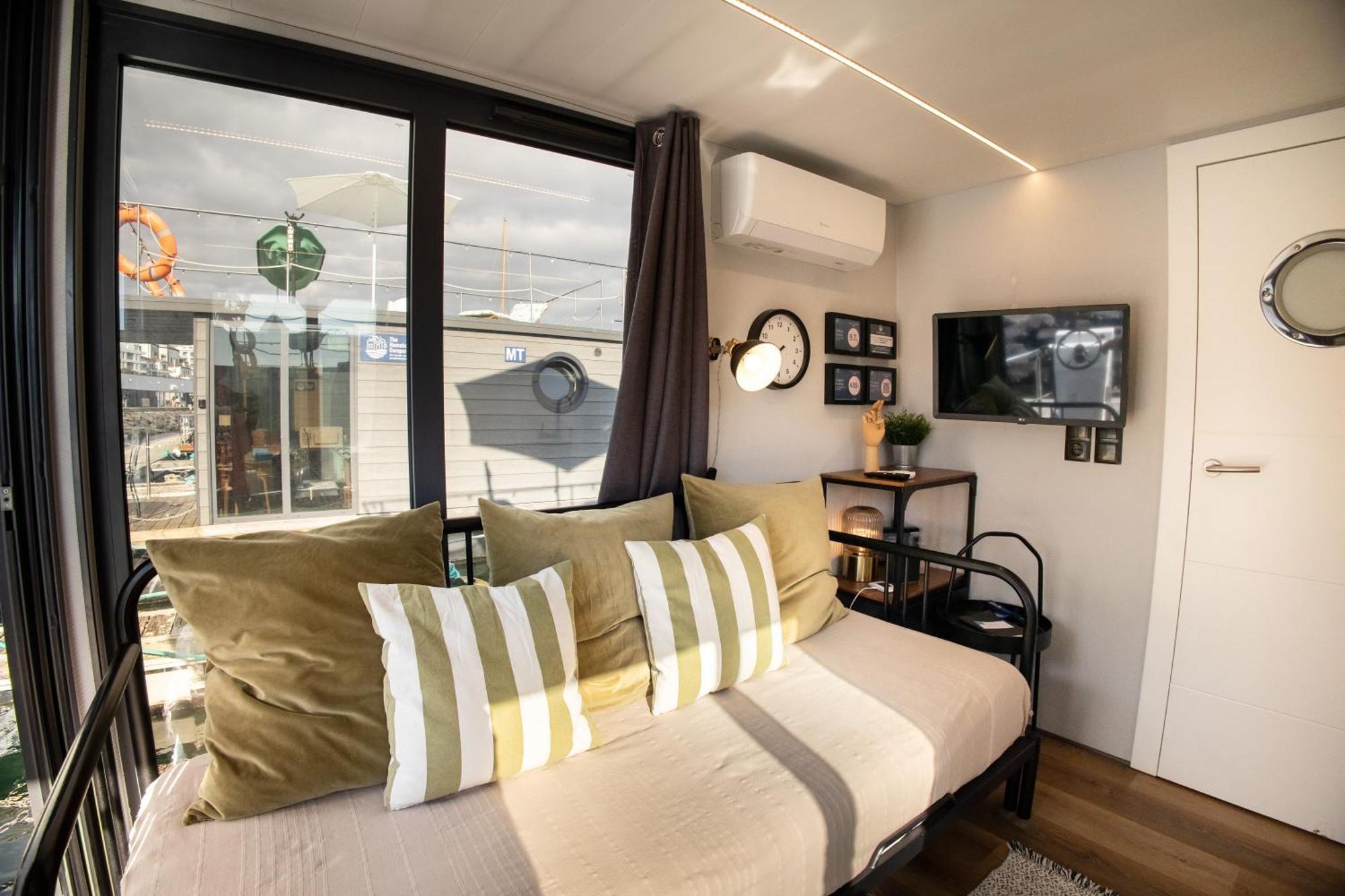 The Homeboat Company Ponta Delgada-Acores Exterior photo